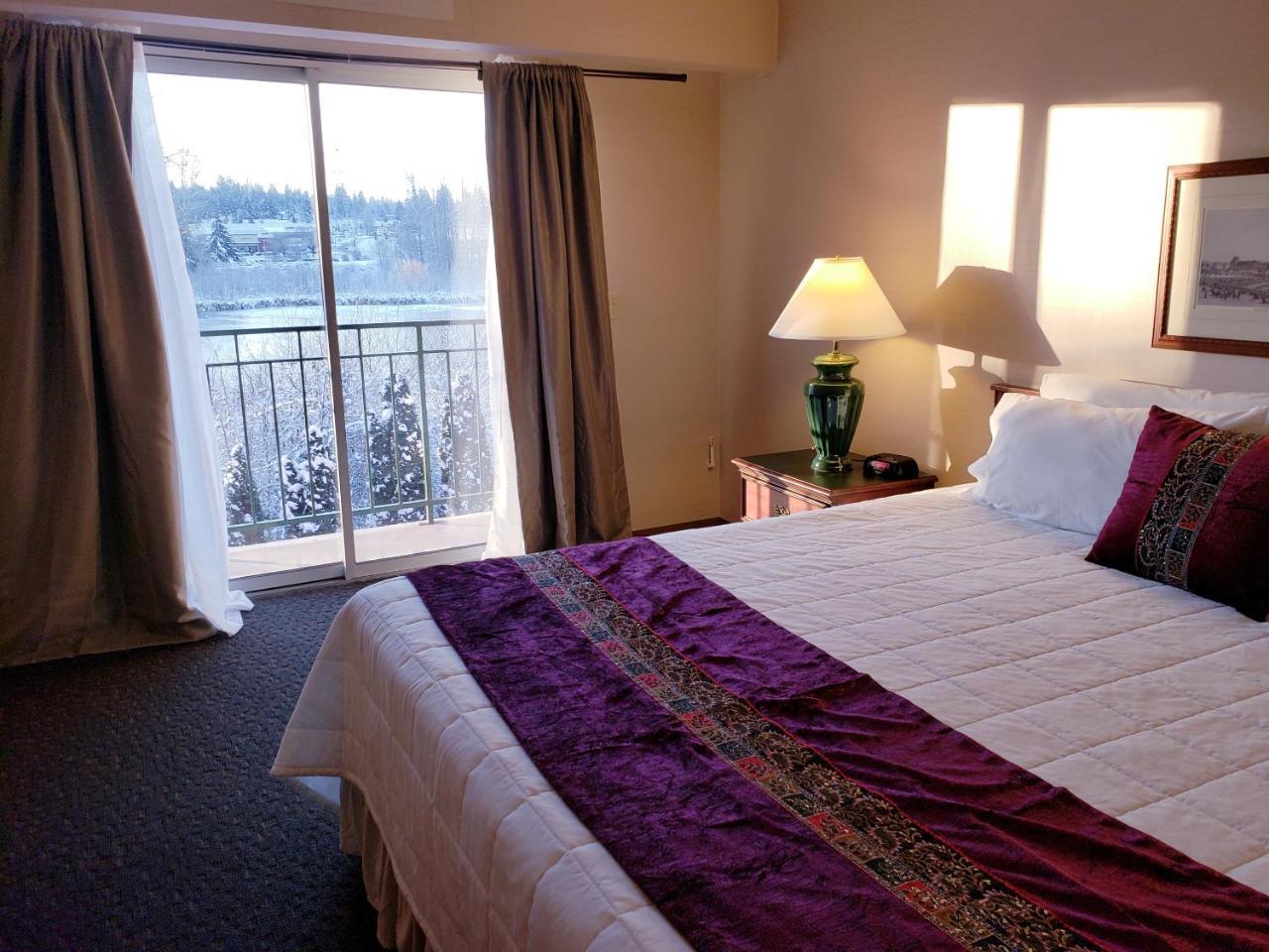 Totem Lake Hotel Kirkland Eksteriør bilde